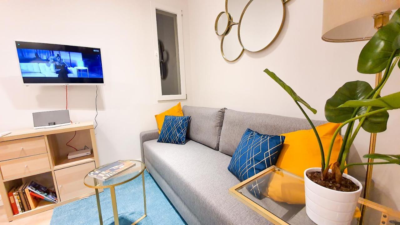 Appartamento Lindo Apartamento En Zona Centro, Cerca De Todo Madrid Esterno foto